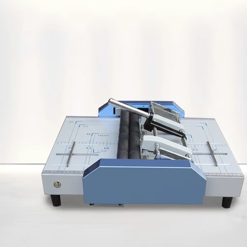 Commercial Printing Process - Máquina de Grampear e Dobrar Papel